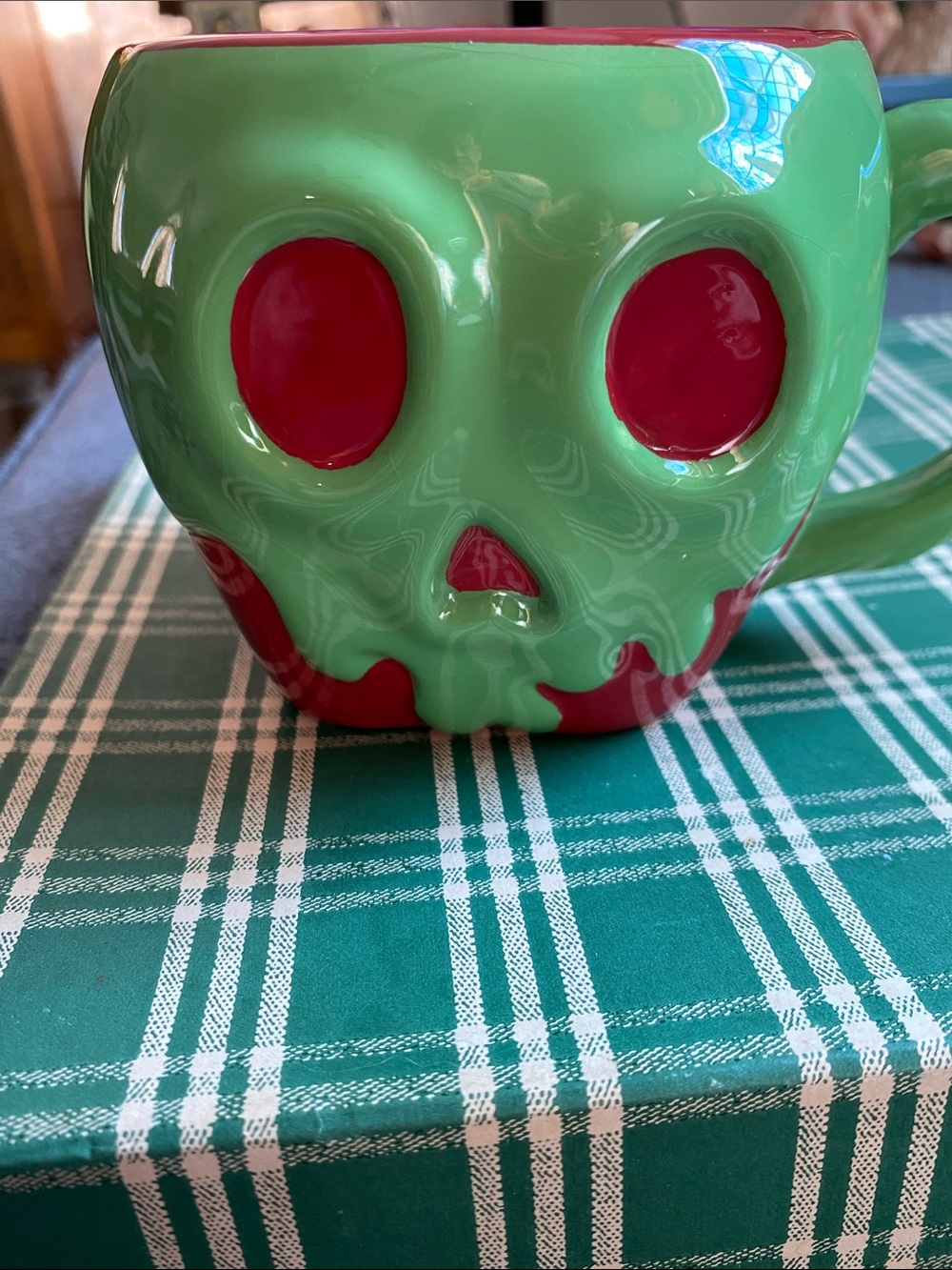 Disney evil queen poison apple mug